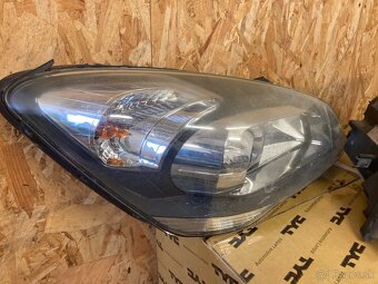 Kia ceed svetla predne 2009-2013 H7 - 2