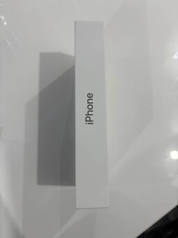 Iphone 16pro max - 2