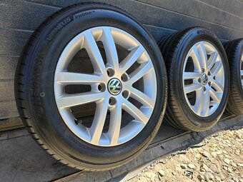 Letná Sada Volkswagen+Zánovné Pneu Hankook 205/55 R16 - 2