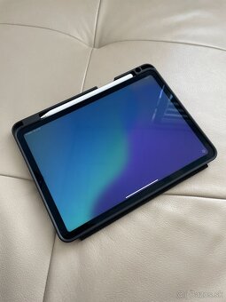 Apple iPad Air (2020) 64 GB + Apple Pencil 2. gen + obal - 2