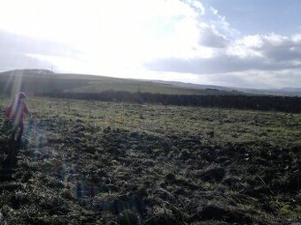 Stavebný pozemok - Sídlisko 3 -skvelá investícia - 2