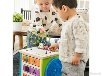 Baby Einstein - Hape - drevena aktivna kocka - 2