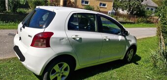 Toyota Yaris - 2