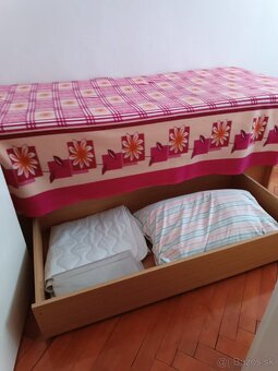 Predám posteľ - 2