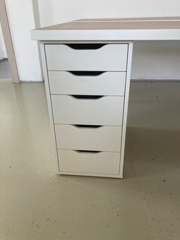 Kancelársky stolík - 2