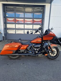 Harley-Davidson Road Glide SPECIAL - 2