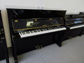 luxusný moderný klavír od firmy Samick - 2