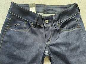 Nové dámske,kvalitné džínsy G STAR RAW- veľkosť 32/34 - 2