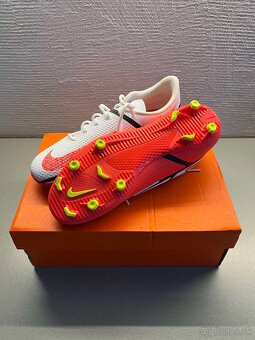 Predam nové kopačky Nike Phantom GT2 CLUB FG/MG - 2
