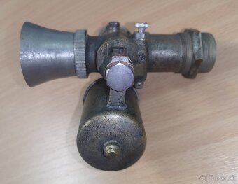 Predám bronzový karburátor B&B 25,4mm s uchytením na závit - - 2