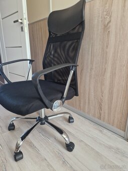 Stolička otočná - 2