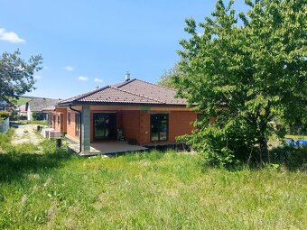 Novostavba 4 izb.rod.domu typ bungalov,620m2 - Višňové - 2