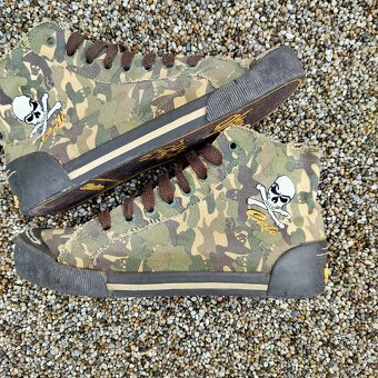 Sketchers Cali Canvas Rare - 2