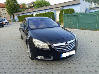 Opel Insignia 2,0 CDTI 96kw  Cosmo - 2