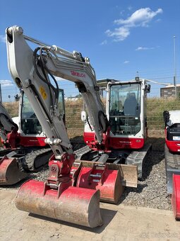 TAKEUCHI TB260 - 2