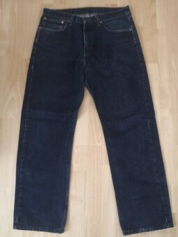 Predam panske rifle, Levis, Wrangler velkost 34/32 - 2