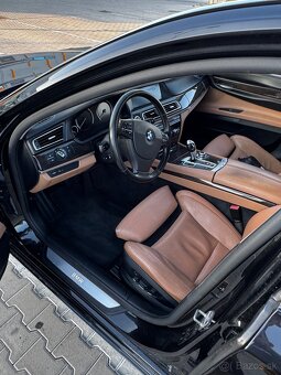 Bmw 750Li 300 kW - 2