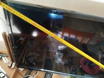 Starý LCD TV 80cm - 2