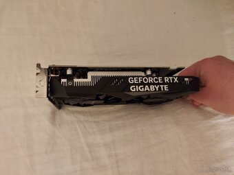 REZERVOVANÁ GeForce RTX 3050 WINDFORCE OC 6G - 2
