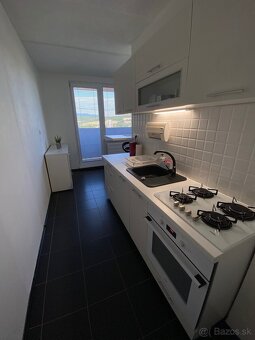prenájom 1,5 izbového bytu/41 m2 + 2,5m2 balkón - 2