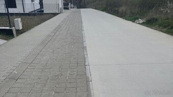 NA PREDAJ ideálny stavebný pozemok pre RD - 2