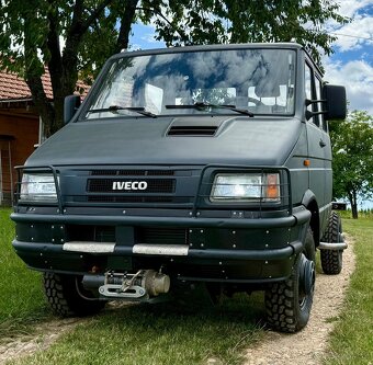 Na predaj zrekonšt. Iveco Daily 40.10 WM 90 4x4 s doj kab - 2