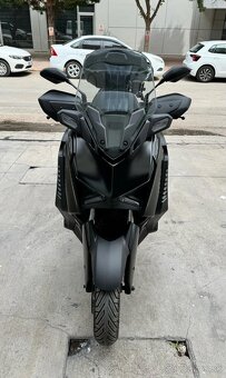 Deflektor na riaditka Yamaha XMAX - 2