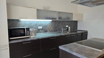 HD REALITY, Vám ponúka na Predaj 3-izbový Apartmán na Donova - 2