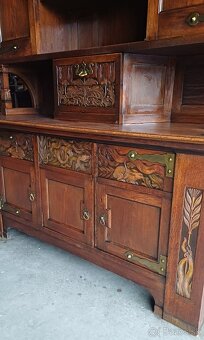 Starožitný nabytok - 2