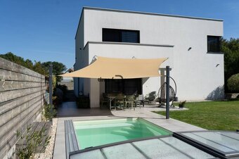 NA PREDAJ Nadštandardný rodinný dom v obci Pohranice NITRA - 2