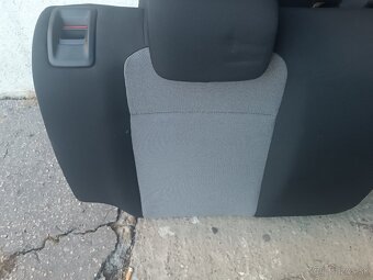VW Up zadné sedačky sklopné - 2