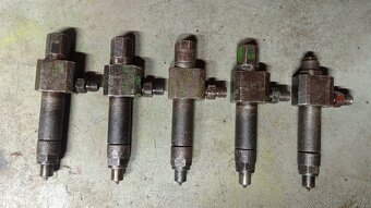 Vstrekovače Zetor 50 Super - 2