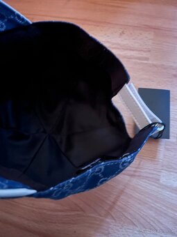 Gucci limited modrá - 2