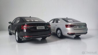 Škoda Superb 1:18 - 2