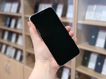 iPhone 11 64GB White -  ZÁRUKA - 2