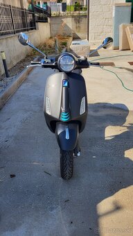 Vespa Primavera 50 - 2