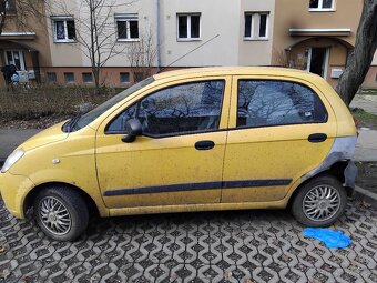 Chevrolet spark - 2
