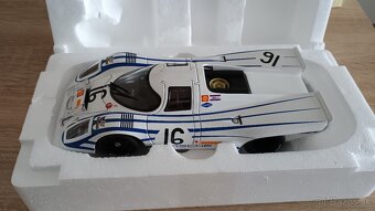 Porsche 917 K Autoart 1:18 - 2
