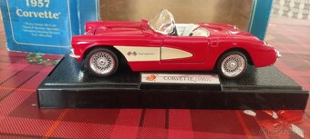 Chevrolet corvette 1/24 - 2