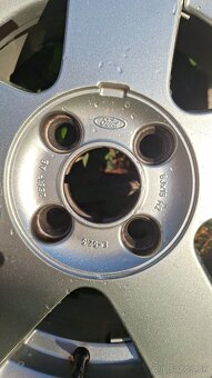 Ford Fiesta/Fusion sada kolies 15" - 2