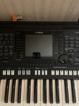 Predám Yamaha psr s750 650€+dohoda - 2