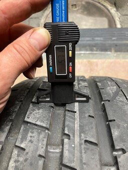 Pirelli 255/35 R19 letné - 2