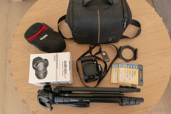 Nikon D5100 + príslušenstvo - 2