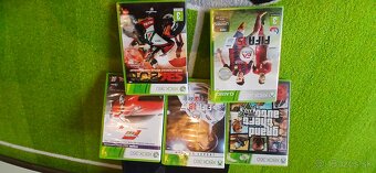 Xbox 360 + volant + ovladace + hry+ kinetic - 2