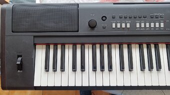 predam klavir YAMAHA piaggero NP-V80 - 2