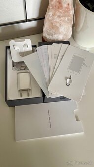 Apple Iphone 8 Plus - 2