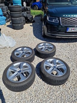 5x112 R17 orig. ŠKODA + 225/45 R17 zimné (Nokian) - 2