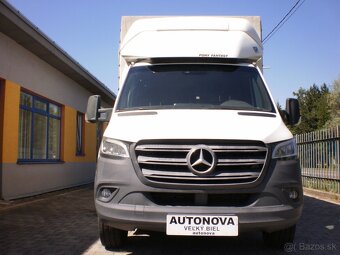 Mercedes-Benz Sprinter - 2