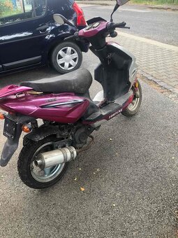 Predám skúter 125 bez SPZ - 2
