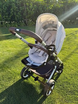 Cybex Taloss S LUX 2023 strieborný podvozok športovy - 2